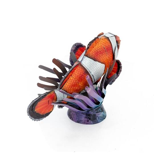 Metal Earth® Clownfish Steel Model Kit